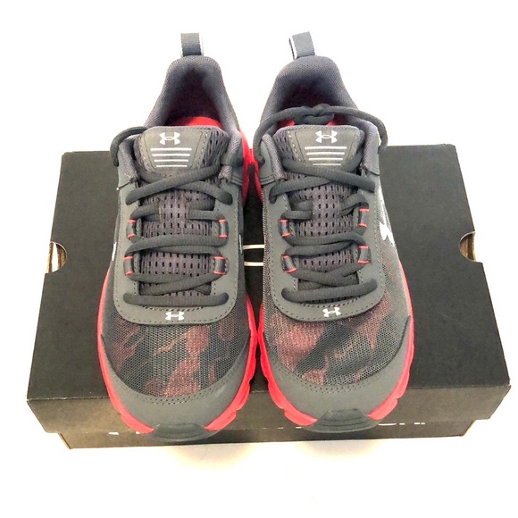 NWB/NWT!! Under Armour Charge Assert 8 Youth/male Shoe size 5 (women’s size 6.5) - Picture 2 of 6
